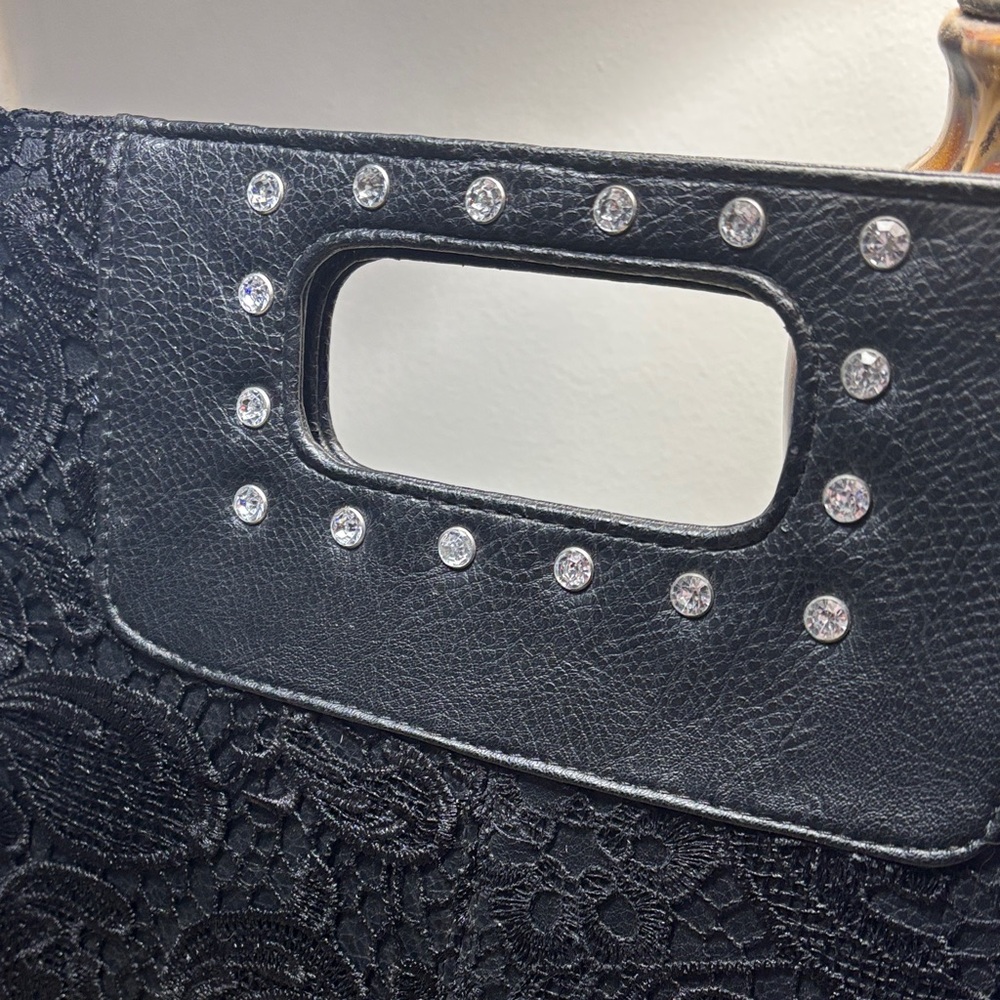 Elegant Black Lace Clutch with Studded Rhinestone Handle - Picture 3 of 10